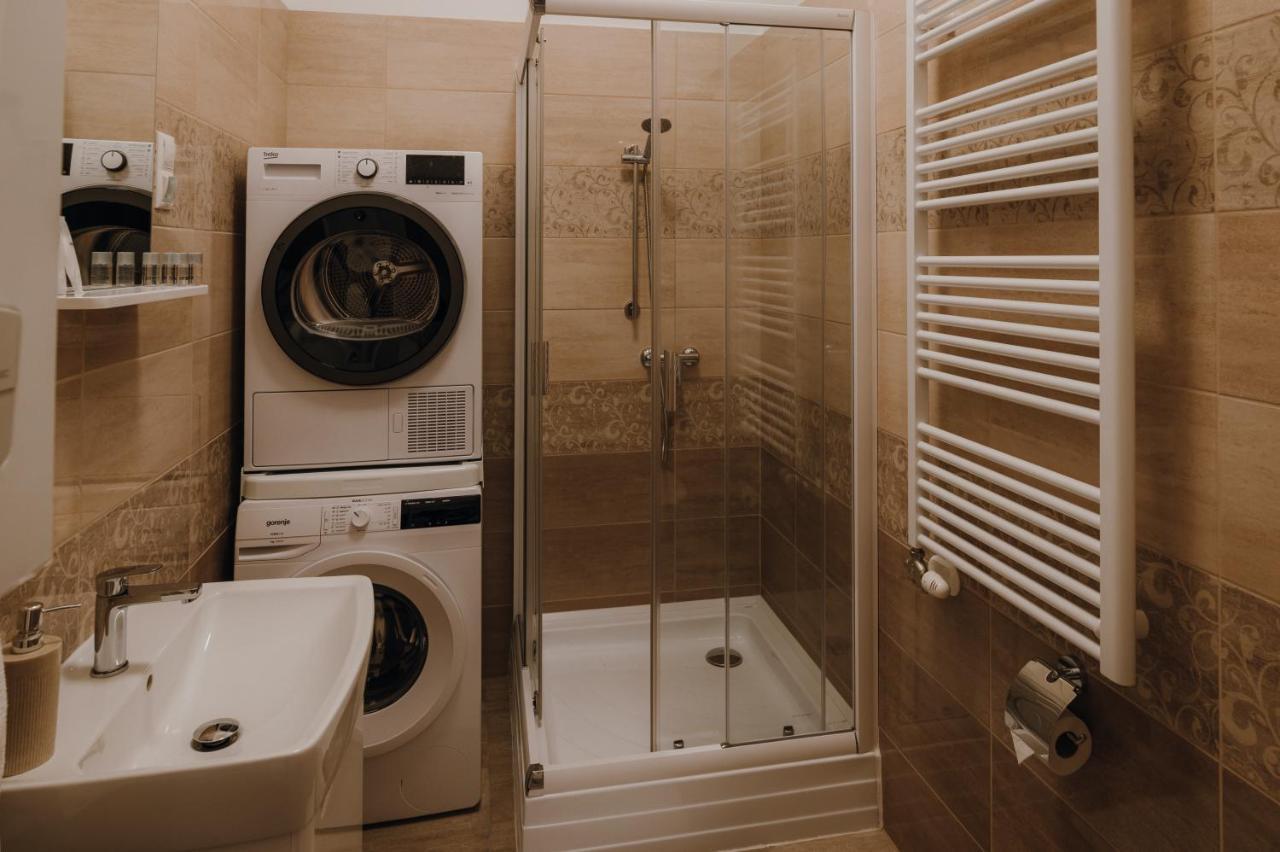 Dozsa Apartman Szeged Bagian luar foto