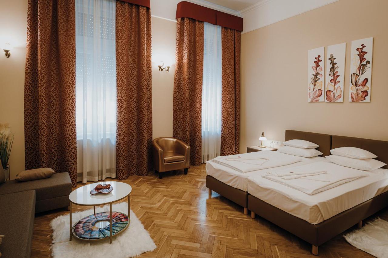 Dozsa Apartman Szeged Bagian luar foto
