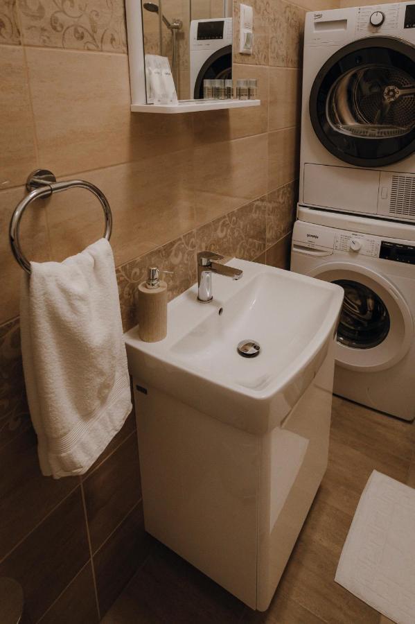 Dozsa Apartman Szeged Bagian luar foto