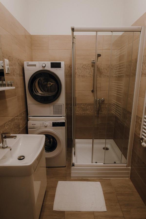 Dozsa Apartman Szeged Bagian luar foto