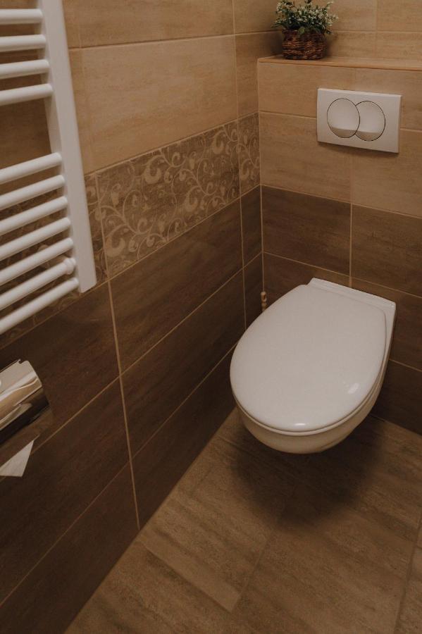 Dozsa Apartman Szeged Bagian luar foto