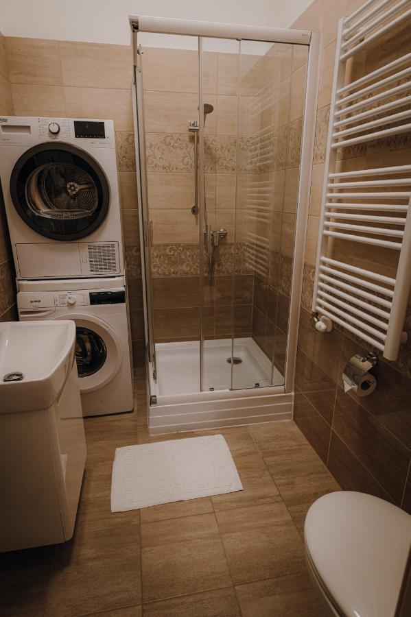 Dozsa Apartman Szeged Bagian luar foto
