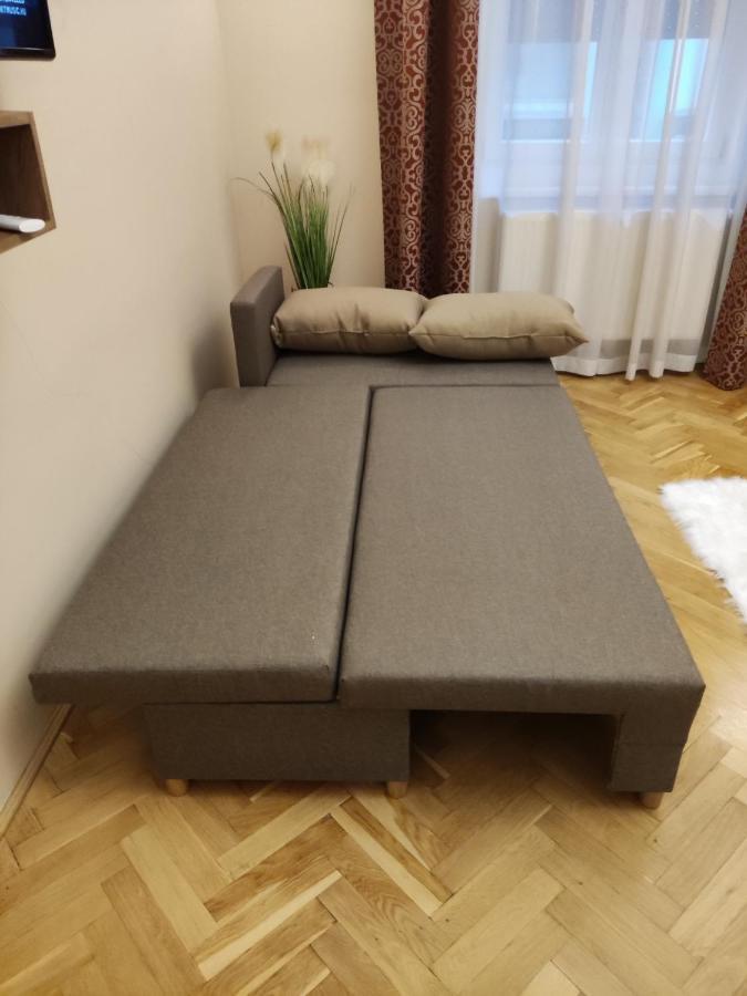 Dozsa Apartman Szeged Bagian luar foto